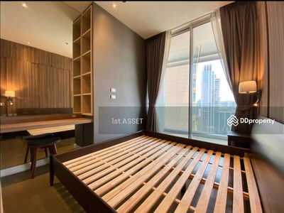 Magnolias Ratchadamri Boulevard, Bangkok, Thailand Magnolias Ratchadamri Boulevard, Bangkok, Thailand