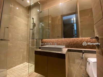 Magnolias Ratchadamri Boulevard, Bangkok, Thailand Magnolias Ratchadamri Boulevard, Bangkok, Thailand