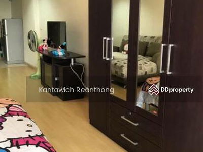 The Platinum Fashion Mall, Bangkok, Thailand The Platinum Fashion Mall, Bangkok, Thailand