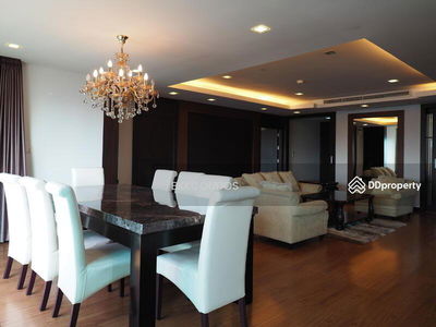 Sathorn Gardens, Bangkok, Thailand Sathorn Gardens, Bangkok, Thailand