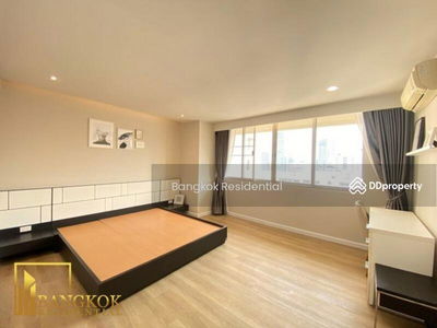 D.S. Tower 1 Sukhumvit 33, Bangkok, Thailand D.S. Tower 1 Sukhumvit 33, Bangkok, Thailand