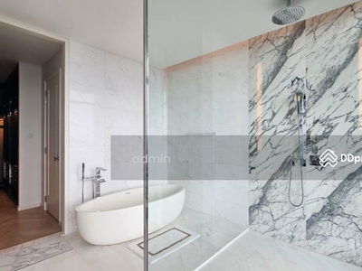 Four Seasons Private Residences, Bangkok, Thailand Four Seasons Private Residences, Bangkok, Thailand