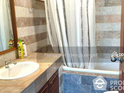 Sukhumvit Suite, Bangkok, Thailand Sukhumvit Suite, Bangkok, Thailand