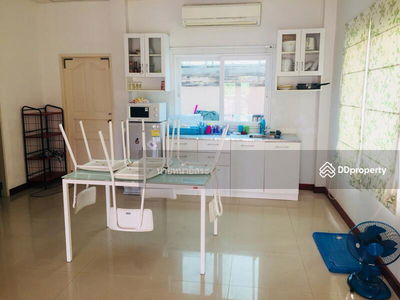Two-story townhome, Makkhaeng Subdistrict, Mueang Udon Thani District, Udon Thani Province: Makkhaeng Subdistrict, Mueang Udon Thani, Udon Thani, Thailand Two-story townhome, Makkhaeng Subdistrict, Mueang Udon Thani District, Udon Thani Province: Makkhaeng Subdistrict, Mueang Udon Thani, Udon Thani, Thailand