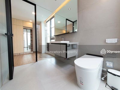 VIVE Rama 9, Bangkok, Thailand VIVE Rama 9, Bangkok, Thailand