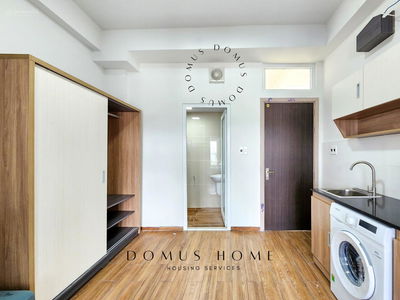 Gehäuse In Nha Be, Vietnam Gehäuse In Nha Be, Vietnam