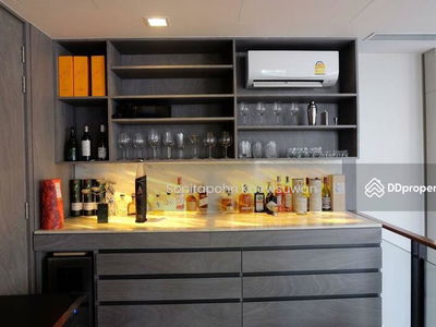 Quarter 31, Bangkok, Thailand Quarter 31, Bangkok, Thailand