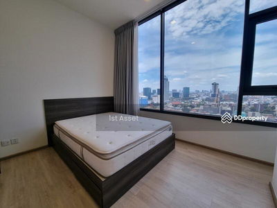 Centric Ratchayothin, Bangkok, Thailand Centric Ratchayothin, Bangkok, Thailand