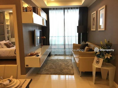 The Metropolis Samrong Interchange, Samut Prakan, Thailand The Metropolis Samrong Interchange, Samut Prakan, Thailand