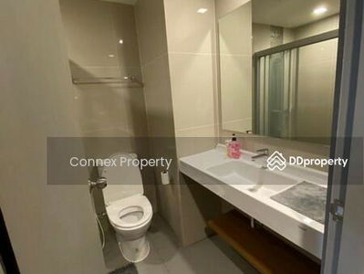 IDEO Sathorn-Wongwian Yai, Bangkok, Thailand IDEO Sathorn-Wongwian Yai, Bangkok, Thailand