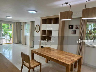 Chuan Chuen Modus Chaengwattana, Nonthaburi, Thailand Chuan Chuen Modus Chaengwattana, Nonthaburi, Thailand