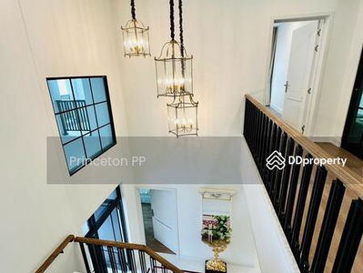 Nantawan Rama 9 New Krungthepkreetha, Bangkok, Thailand Nantawan Rama 9 New Krungthepkreetha, Bangkok, Thailand