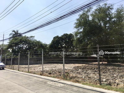 Land for rent, Soi Lasalle, Sukhumvit 105, Bangna, Bangkok, area 467 square wah, Bangkok, Thailand Land for rent, Soi Lasalle, Sukhumvit 105, Bangna, Bangkok, area 467 square wah, Bangkok, Thailand