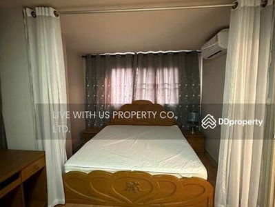 Lumpini Center Sukhumvit 77, Bangkok, Thailand Lumpini Center Sukhumvit 77, Bangkok, Thailand