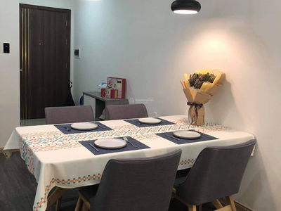 The Monarchy, Vietnam  The Monarchy, Vietnam