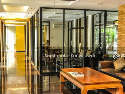 S.S. Surindra Mansion, Bangkok, Thailand S.S. Surindra Mansion, Bangkok, Thailand