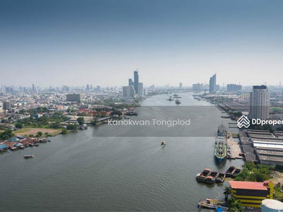 Ivy River, Bangkok, Thailand Ivy River, Bangkok, Thailand