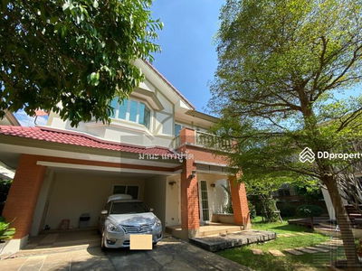 Laddarom, Nonthaburi, Thailand Laddarom, Nonthaburi, Thailand