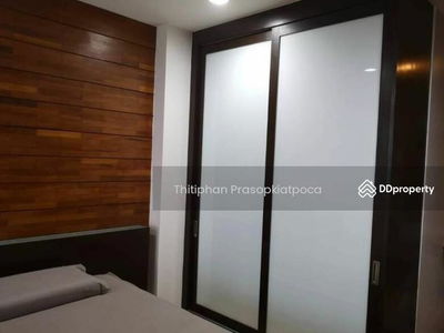 Silom Grand Terrace, Bangkok, Thailand Silom Grand Terrace, Bangkok, Thailand