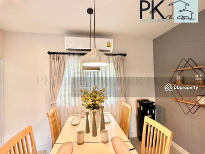 Housing in Ban Ratsada, Thailand Housing in Ban Ratsada, Thailand