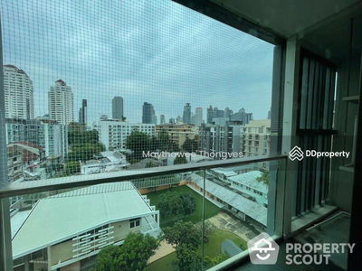 Via 49, Bangkok, Thailand Via 49, Bangkok, Thailand