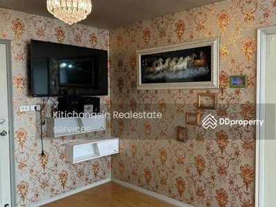 Lumpini Center Sukhumvit 77, Bangkok, Thailand Lumpini Center Sukhumvit 77, Bangkok, Thailand