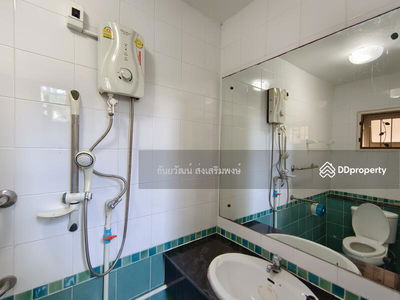 Passorn 3 Rangrit Klong 3, Pathum Thani, Thailand Passorn 3 Rangrit Klong 3, Pathum Thani, Thailand