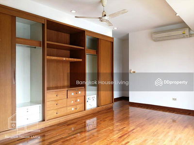 Baan Piyabutr, Bangkok, Thailand Baan Piyabutr, Bangkok, Thailand