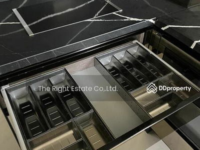 The Esse Sukhumvit 36, Bangkok, Thailand The Esse Sukhumvit 36, Bangkok, Thailand