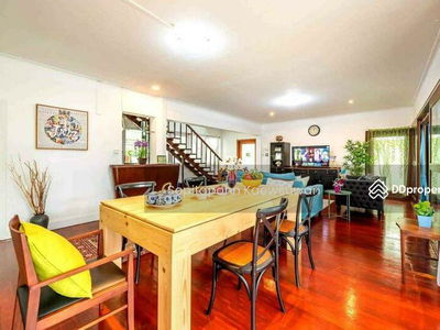 10330, Bangkok, Thailand 10330, Bangkok, Thailand