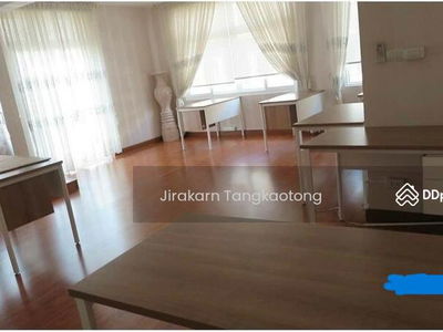 Laphawan Village 17, Nonthaburi, Thailand Laphawan Village 17, Nonthaburi, Thailand