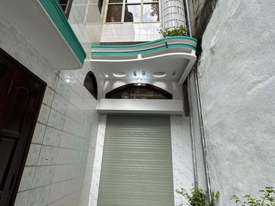 Gehäuse In Hanoi, Vietnam  Gehäuse In Hanoi, Vietnam