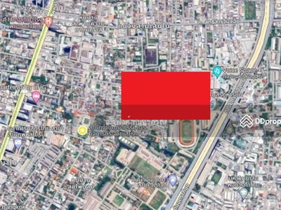 BTS Ari (1 km.), Suthisan Market (1.5 km., Chatuchak Market (1.5 km.), Bangkok, Thailand BTS Ari (1 km.), Suthisan Market (1.5 km., Chatuchak Market (1.5 km.), Bangkok, Thailand