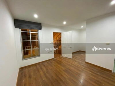 Baan Klang Muang Ladprao-Yothin Phatthana, Bangkok, Thailand Baan Klang Muang Ladprao-Yothin Phatthana, Bangkok, Thailand