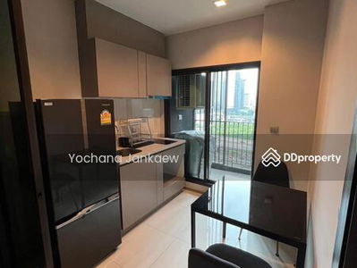 Life Asoke-Rama 9, Bangkok, Thailand Life Asoke-Rama 9, Bangkok, Thailand