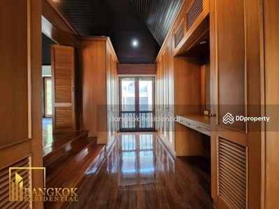 Detached House, Bangkok, Thailand Detached House, Bangkok, Thailand