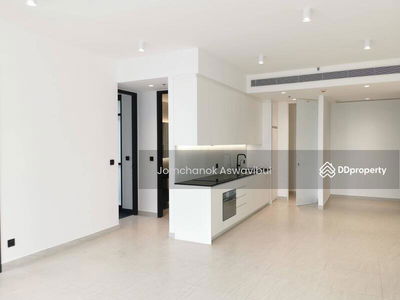 Tait Sathorn 12, Bangkok, Thailand Tait Sathorn 12, Bangkok, Thailand