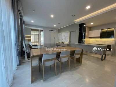 Mantana Bangna-Wongwaen, Bangkok, Thailand Mantana Bangna-Wongwaen, Bangkok, Thailand