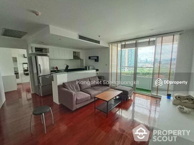 Urbana Langsuan, Bangkok, Thailand Urbana Langsuan, Bangkok, Thailand