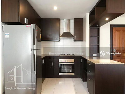 Mela Mansion, Bangkok, Thailand Mela Mansion, Bangkok, Thailand