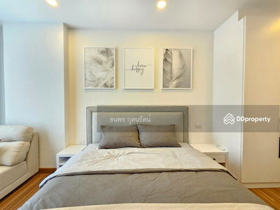 Supalai Premier Charoen Nakhon, Bangkok, Thailand Supalai Premier Charoen Nakhon, Bangkok, Thailand