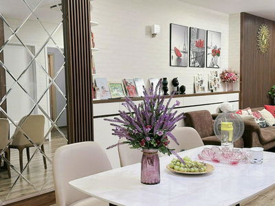 La Casta Van Phu, Vietnam La Casta Van Phu, Vietnam