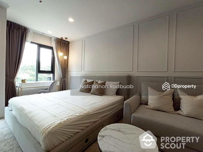 Life One Wireless, Bangkok, Thailand Life One Wireless, Bangkok, Thailand