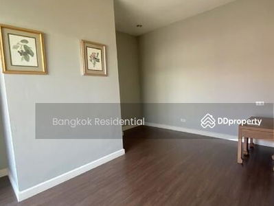 House in Compound, Bangkok, Thailand House in Compound, Bangkok, Thailand