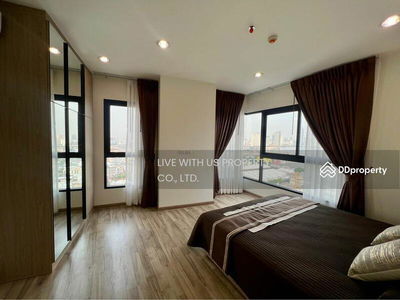 Niche Mono Charoen Nakorn, Bangkok, Thailand Niche Mono Charoen Nakorn, Bangkok, Thailand