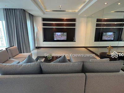 Royal Residence Park, Bangkok, Thailand Royal Residence Park, Bangkok, Thailand