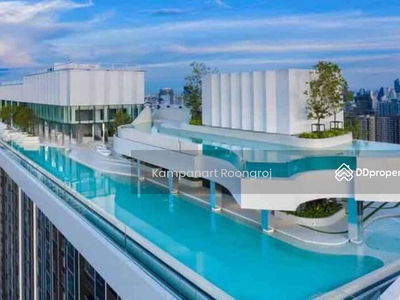 Life Asoke, Bangkok, Thailand Life Asoke, Bangkok, Thailand