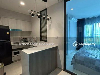 Life One Wireless, Bangkok, Thailand Life One Wireless, Bangkok, Thailand