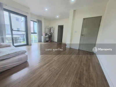 Twin house for rent city center village Sathorn-Suksawat Suksawat 39, Samut Prakan, Thailand Twin house for rent city center village Sathorn-Suksawat Suksawat 39, Samut Prakan, Thailand