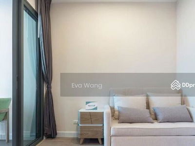 Metro Sky Prachachuen, Bangkok, Thailand Metro Sky Prachachuen, Bangkok, Thailand